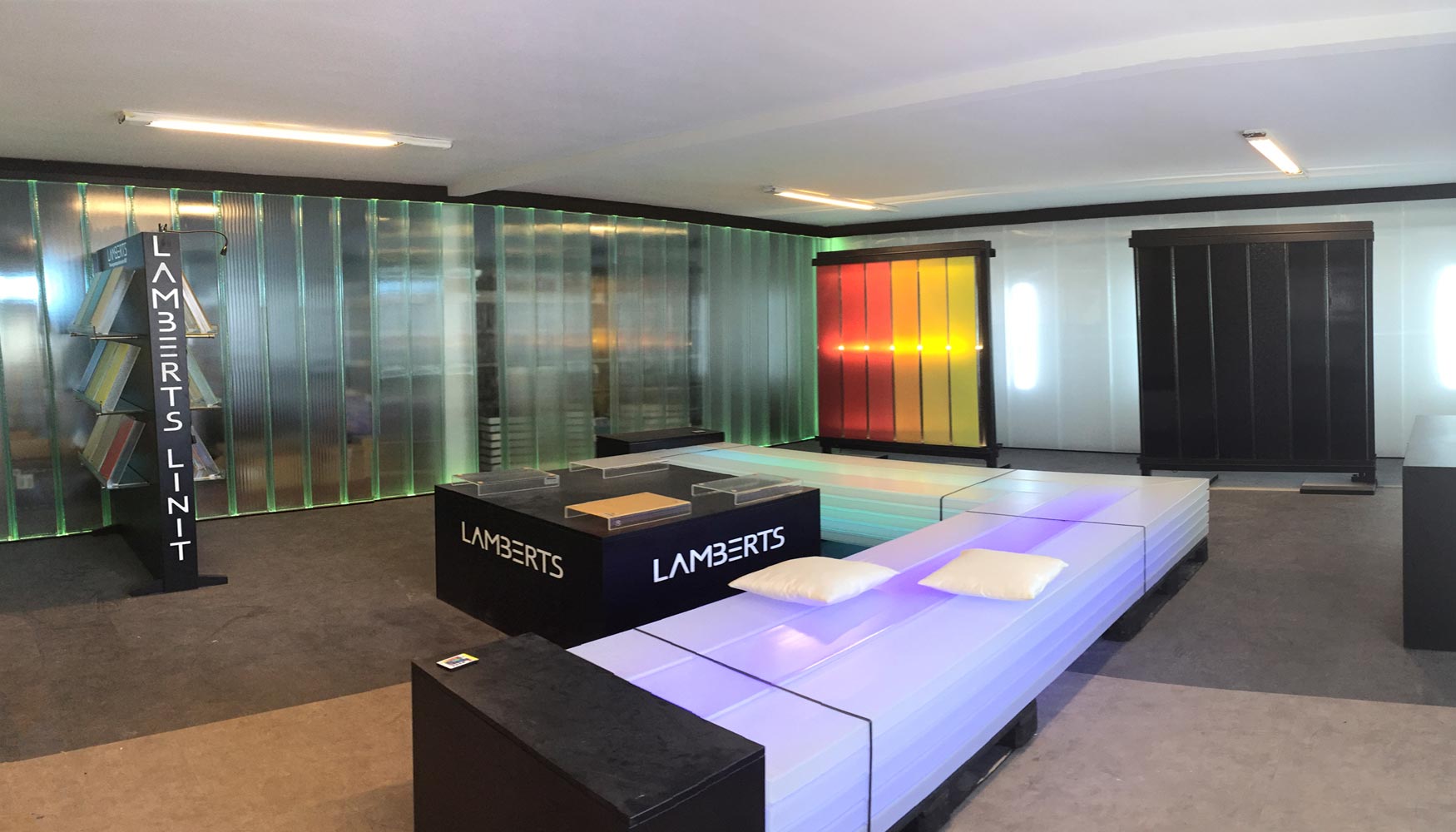 Show Room de Lamberts Linit y Glass Partners Solutions