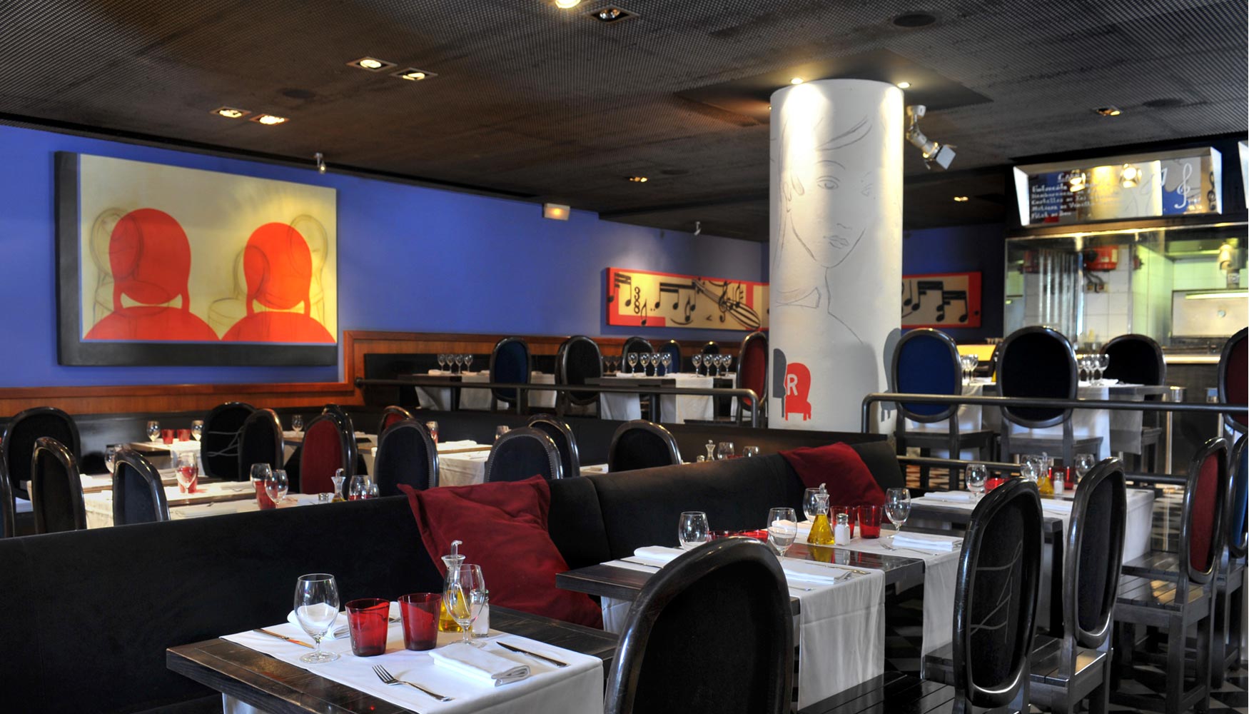 El restaurante cuenta con una amplia y maravillosa oferta gastron�mica basada en la cocina tradicional catalana