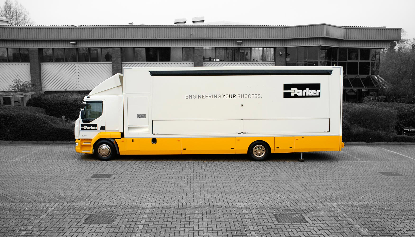 Parker presenta su nueva gira 'Automation On Tour'...