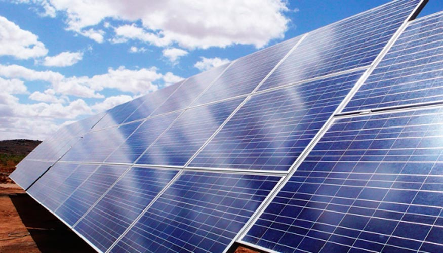 Seguidor solar a un eje SF Utility de Soltec en un proyecto de bombeo fotovoltaico realizado en Tizi n Tichka, Marruecos, en el ao 2013...