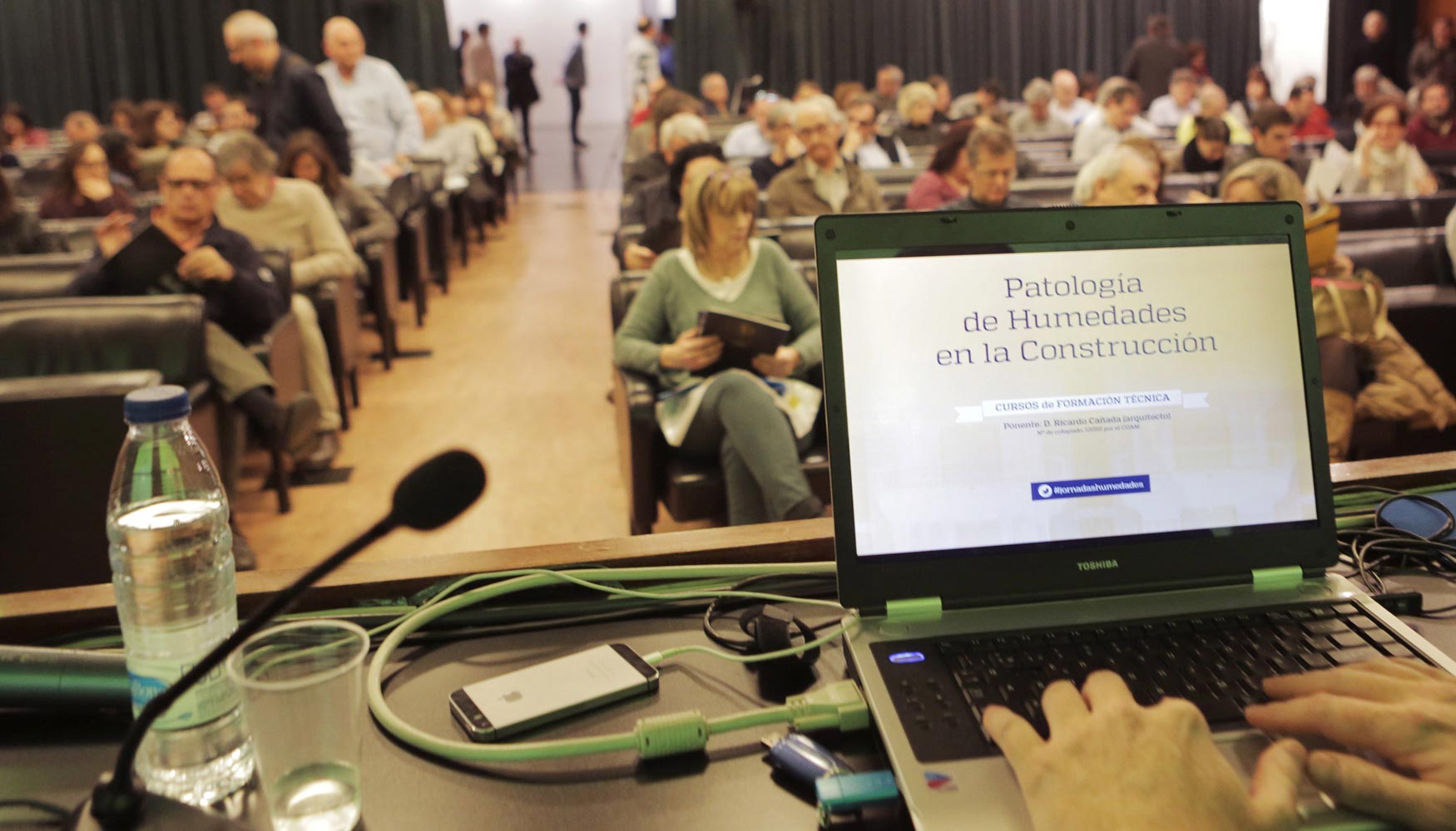 El Collegi dArquitectes de Catalunya ha acogido el curso nacional Patologas de las humedades estructurales en la edificacin...