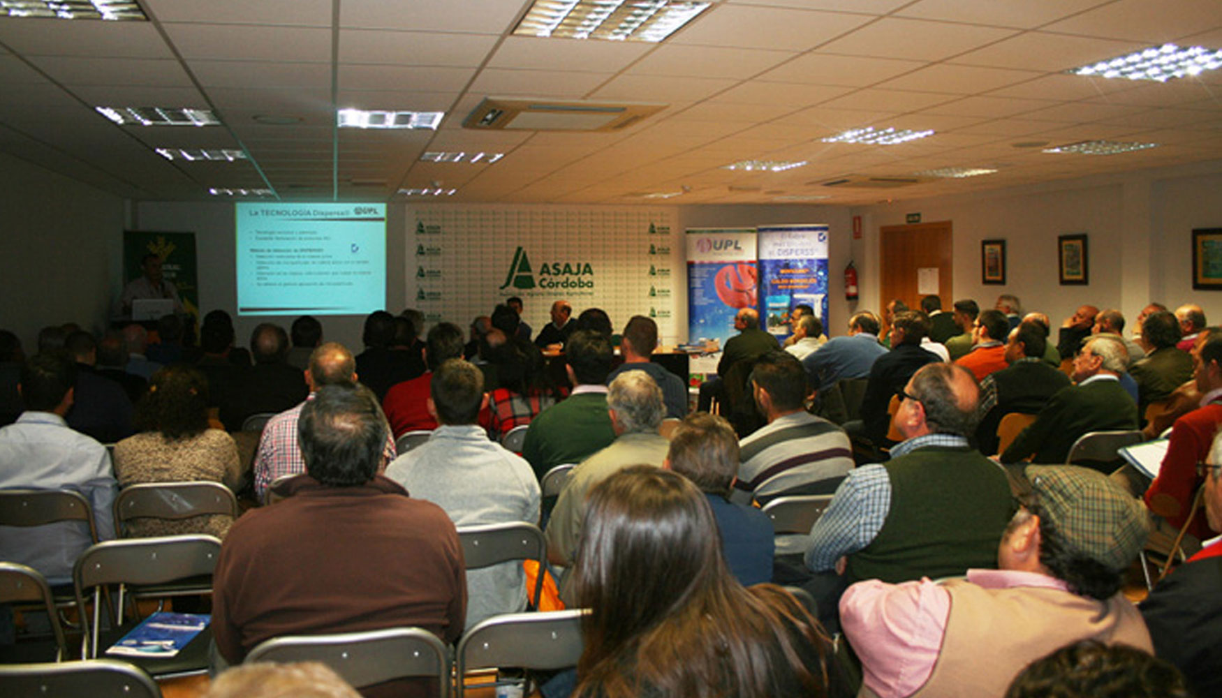 Asaja Crdoba ha organizado un encuentro con 200 agricultores