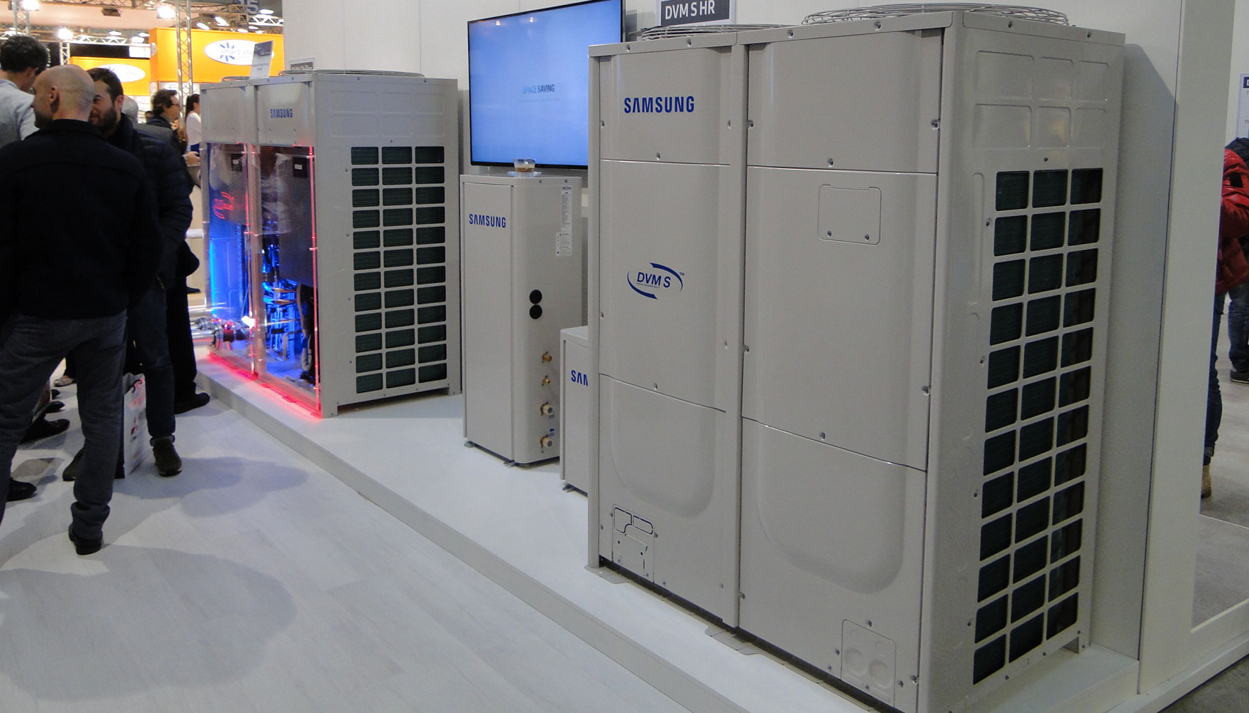 Samsung transforma los sistemas de aire acondicionado, al impulsar la eficiencia energtica y el rendimiento...