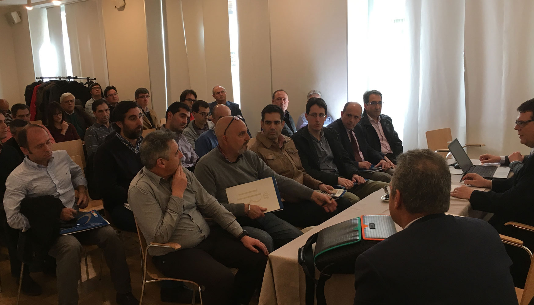 Jornada sobre las novedades en la seguridad elctrica de las instalaciones hospitalarias y equipos electromdicos