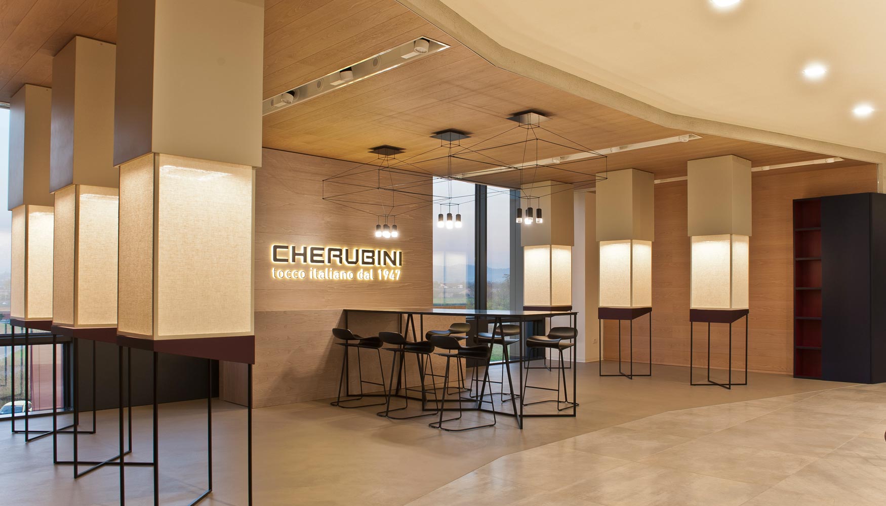 Showroom de Cherubini, con sus innovadores motorizaciones para persianas