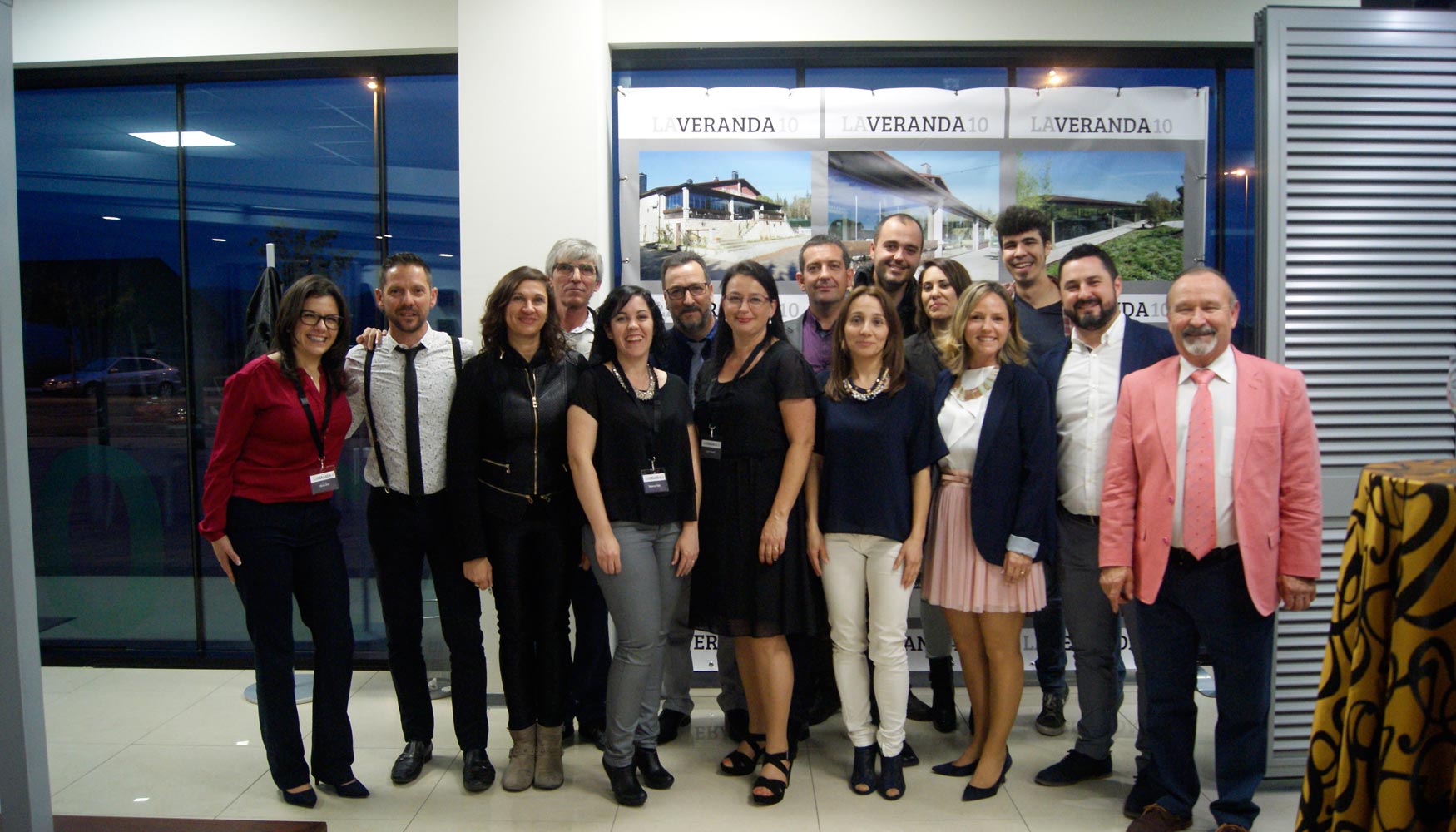 El equipo de Laveranda10 durante la inauguracin del nuevo Showroom en Castelln