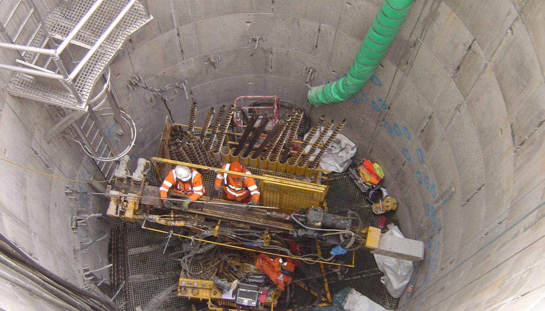 Operaciones de perforaci�n dentro de pozo