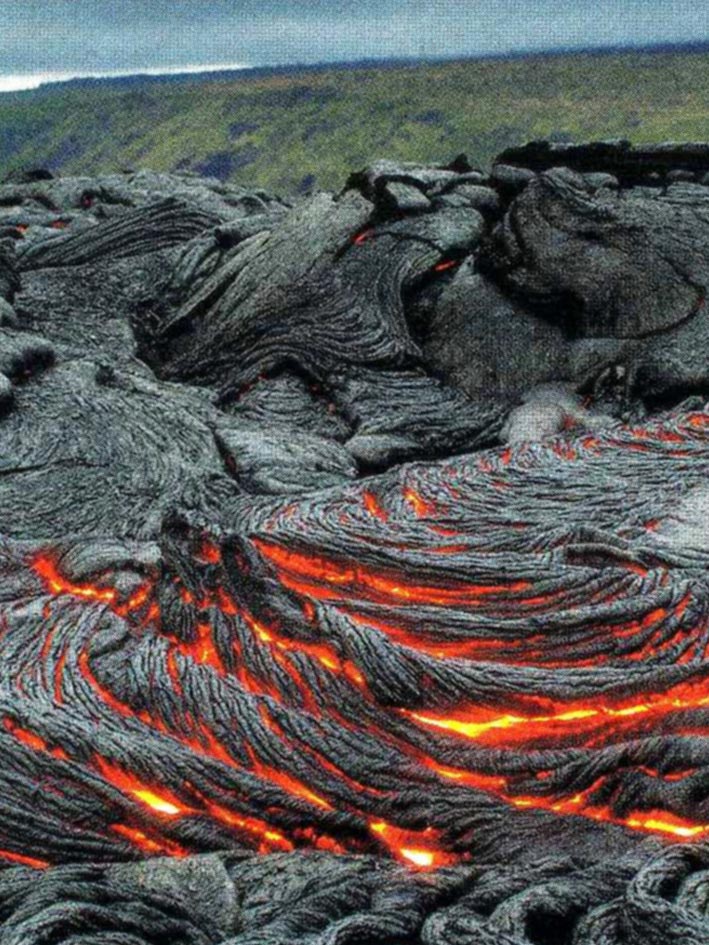 Flujo de lava en Hawaii, con emisin de C02 a la atmsfera
