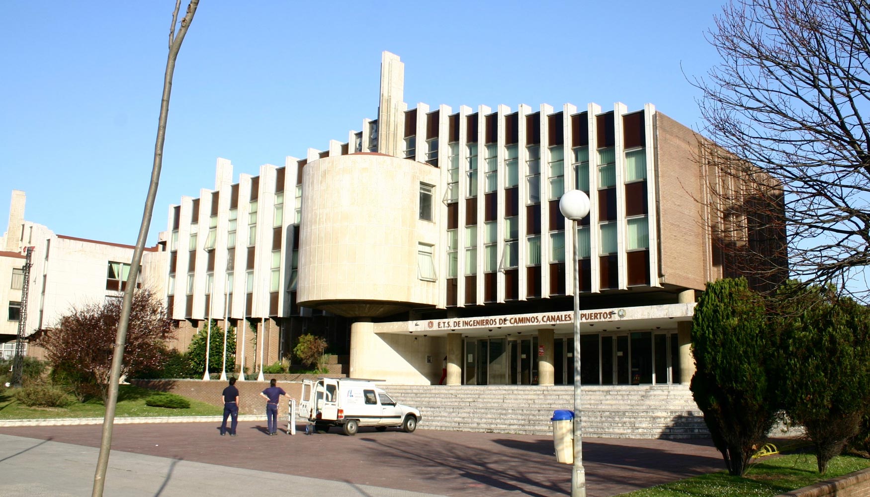 ETS de Ingeniera de Caminos, Canales y Puertos de la Universidad de Cantabria, en Santander