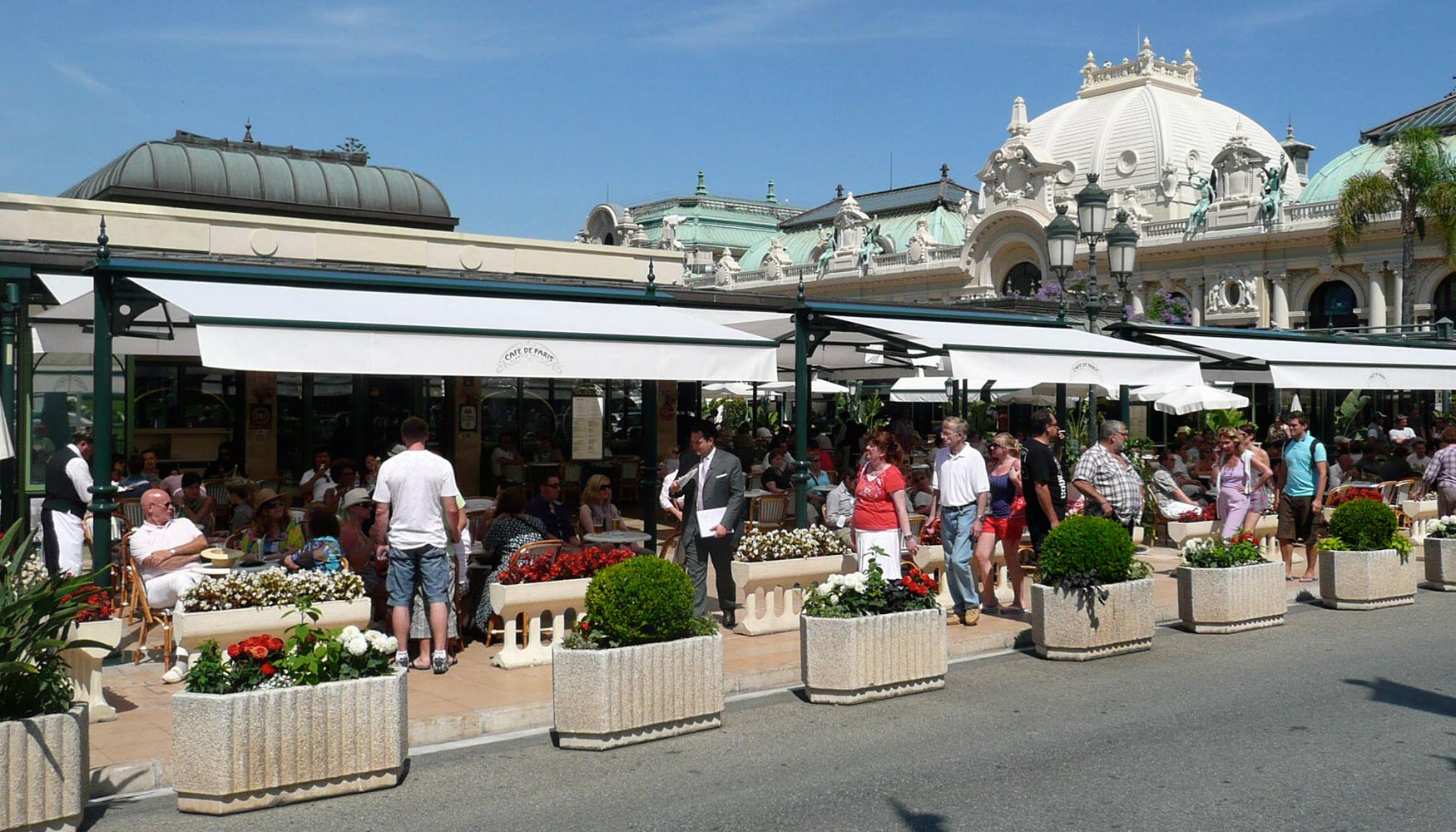 El Caf de Pars, en la Plaza del Casino de Montecarlo