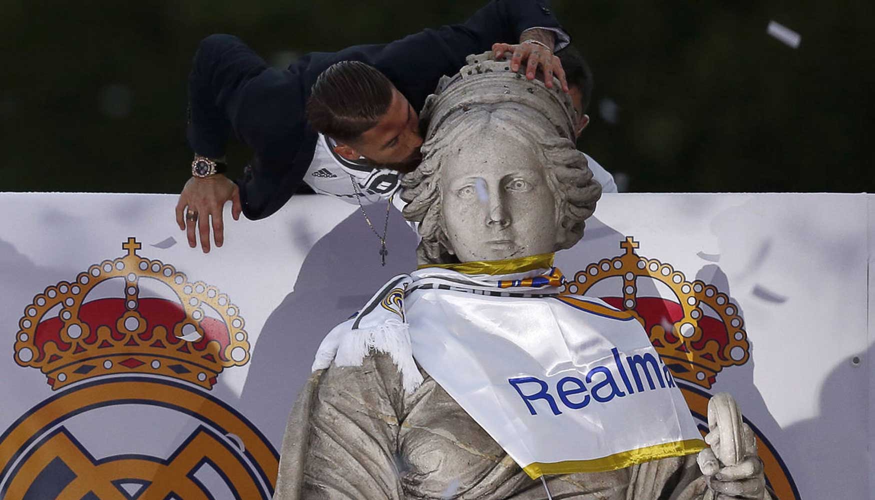 Celebracin del ttulo de la Liga de Campeones del Real Madrid en La Cibeles