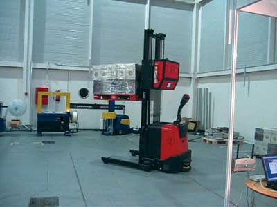 El AGV de Asti se gu�a por tecnolog�a l�ser