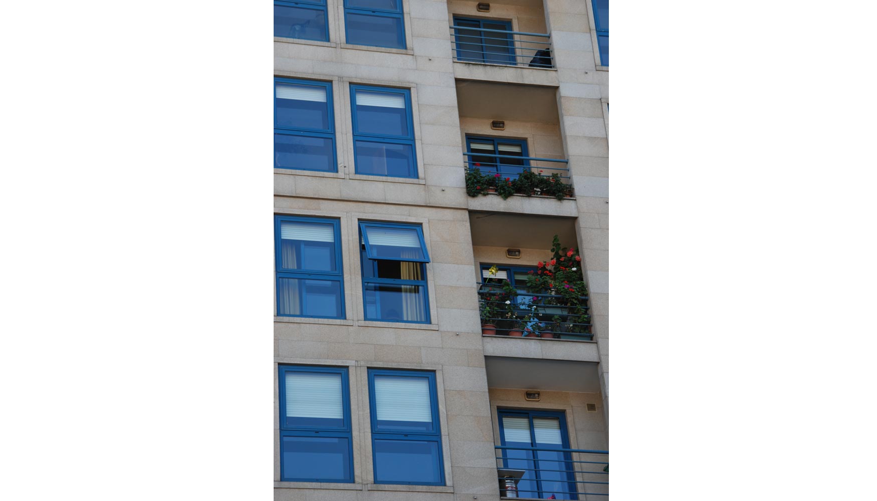 La renovacin de ventanas es un elemento fundamental para aumentar la eficiencia energtica en el hogar