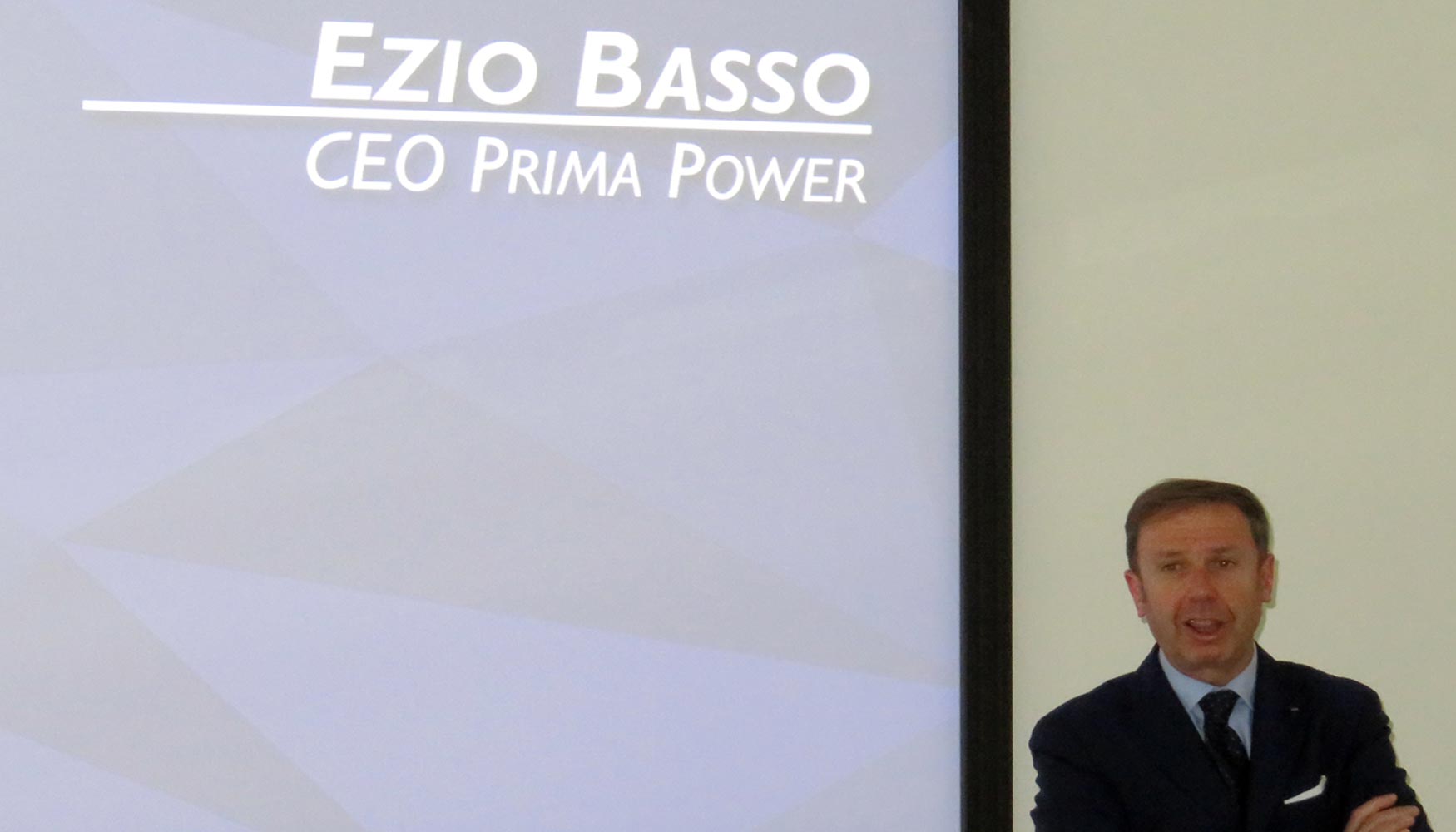 Ezio Basso, CEO de Prima Power, concluy la visita mostrndose confiado en el futuro para el que la empresa se ha estado preparando...