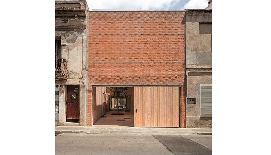 CASA 1014 (Barcelona). Arquitectos: H ARQUITECTES. Foto: Adri Goula