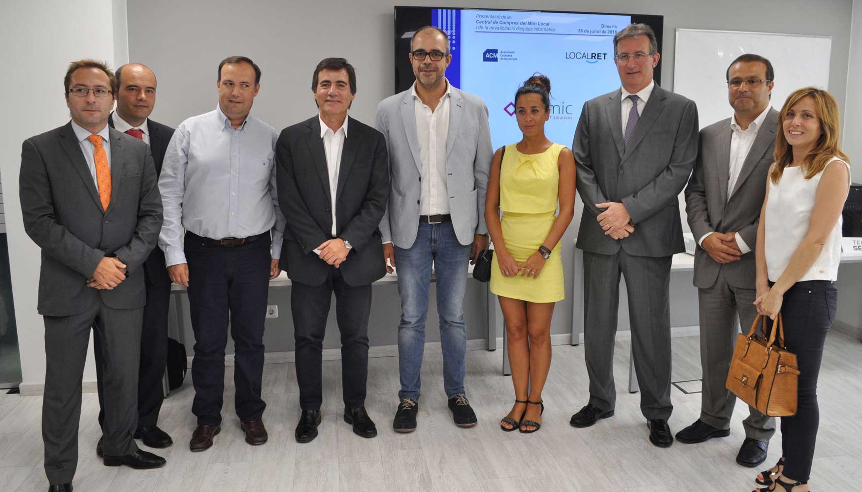 La reciente aprobacin del Acuerdo Marco de la Associaci Catalana de Municipis y el consorcio Localret para el suministro de equipos informticos...