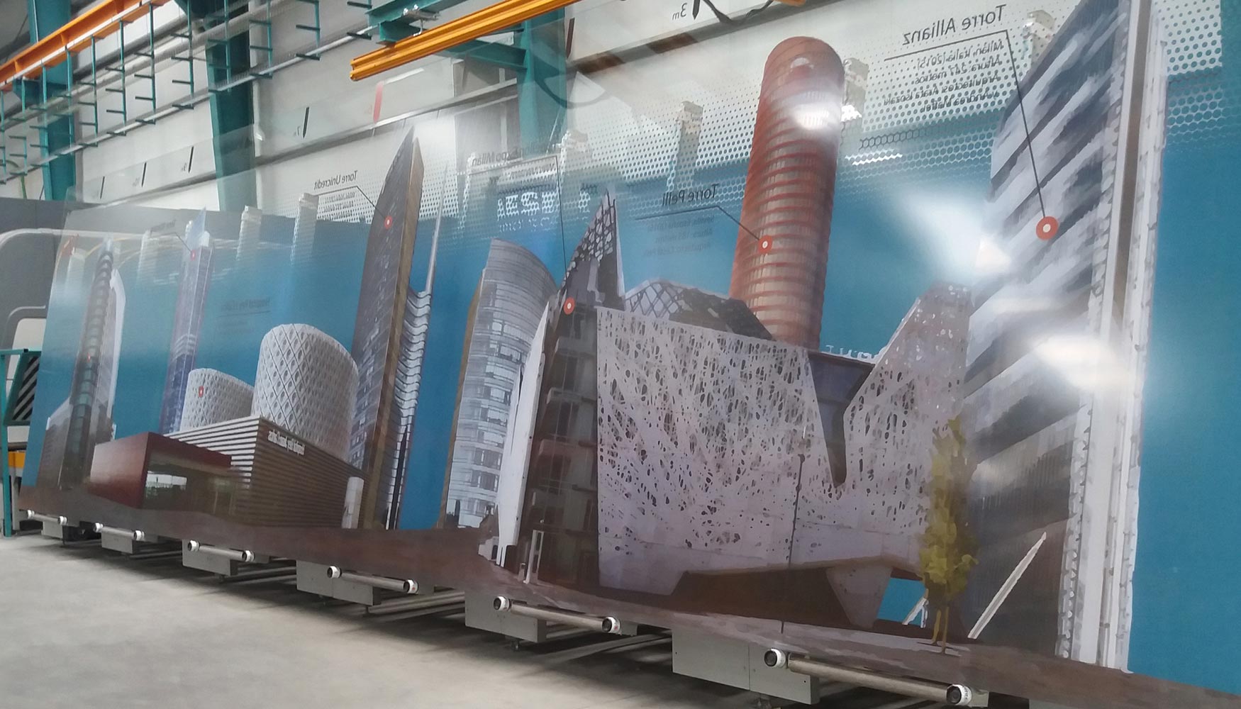 Tvitec expone en Madrid vidrios de hasta 12 metros para edificacin singular