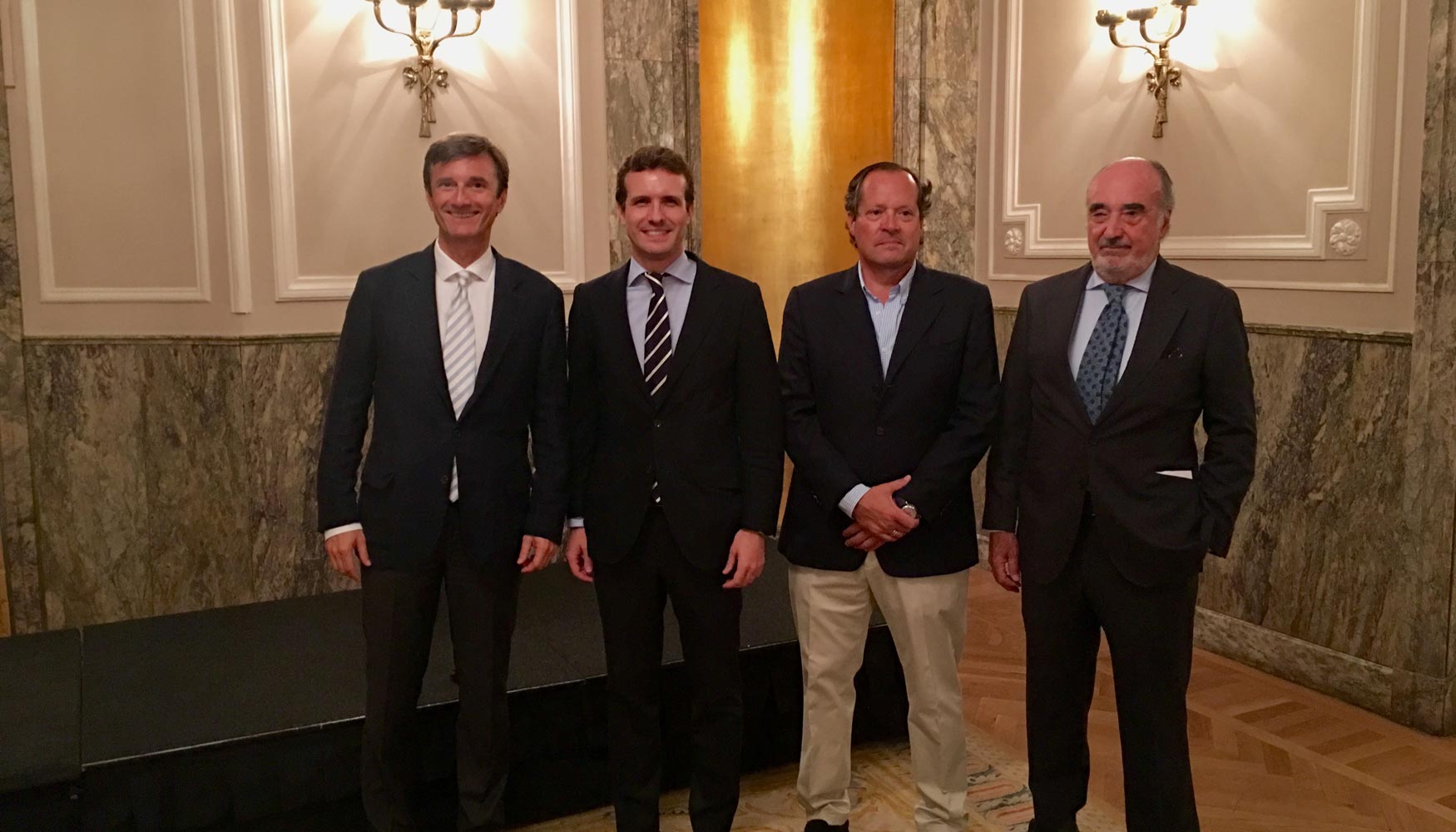 Jan Klingele, Presidente de Fefco, Pablo Casado, vicesecretario general de comunicacin del PP, Leopoldo Santorromn...