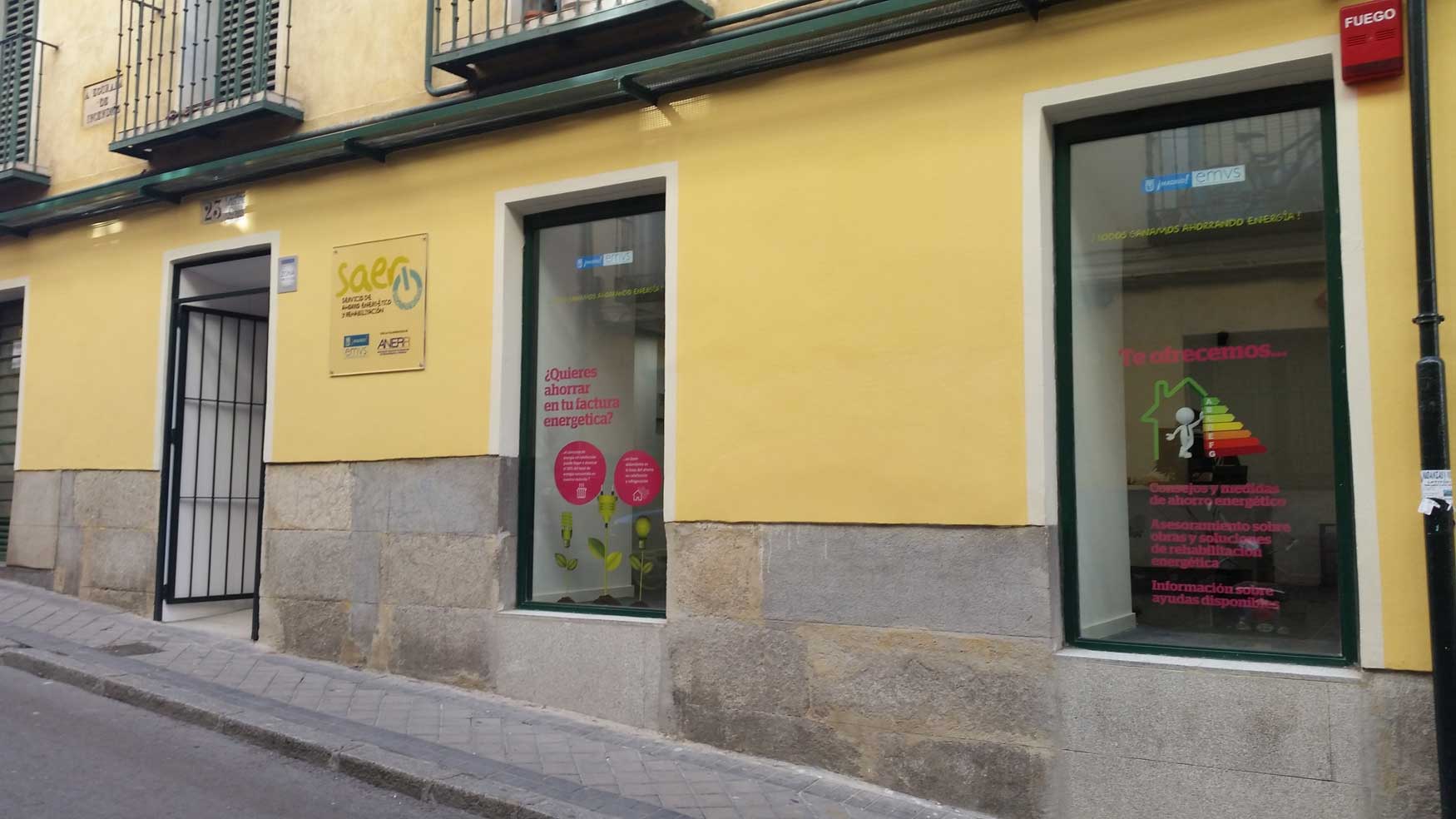 Punto de Informacin SAER (Servicio de Ahorro Energtico y Rehabilitacin) ubicado en la Calle Zurita, n 25 de Madrid