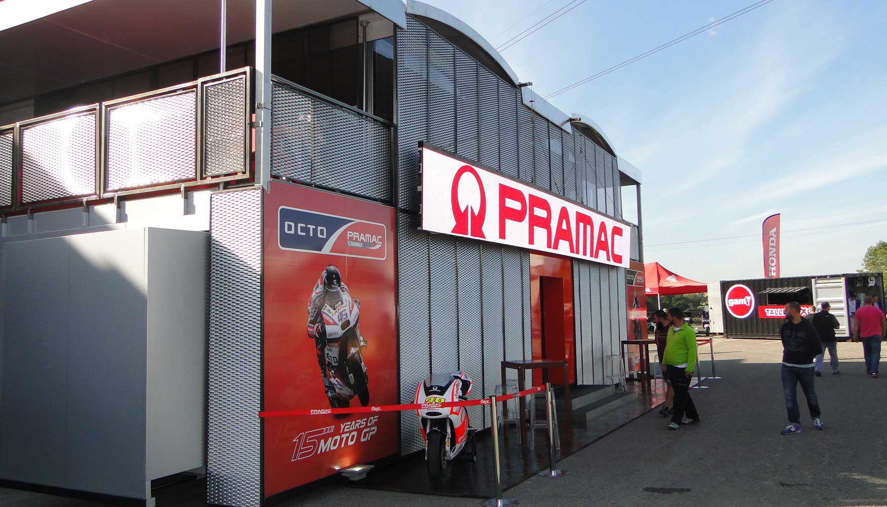 Hospitality de Moto GP montado por Pramac