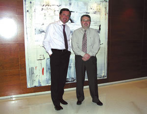 Karl Cerny junto a Jordi Jan, director de ventas de Espaa y Portugal de Katun