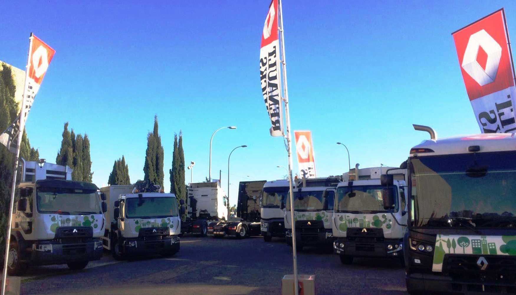 Camiones de Renault Trucks expuestos en las XXIV Jornadas Tcnicas de Anepma