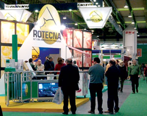 Rotecna exhibi su gama de tolvas, dosificadores y rejillas, entre otros productos