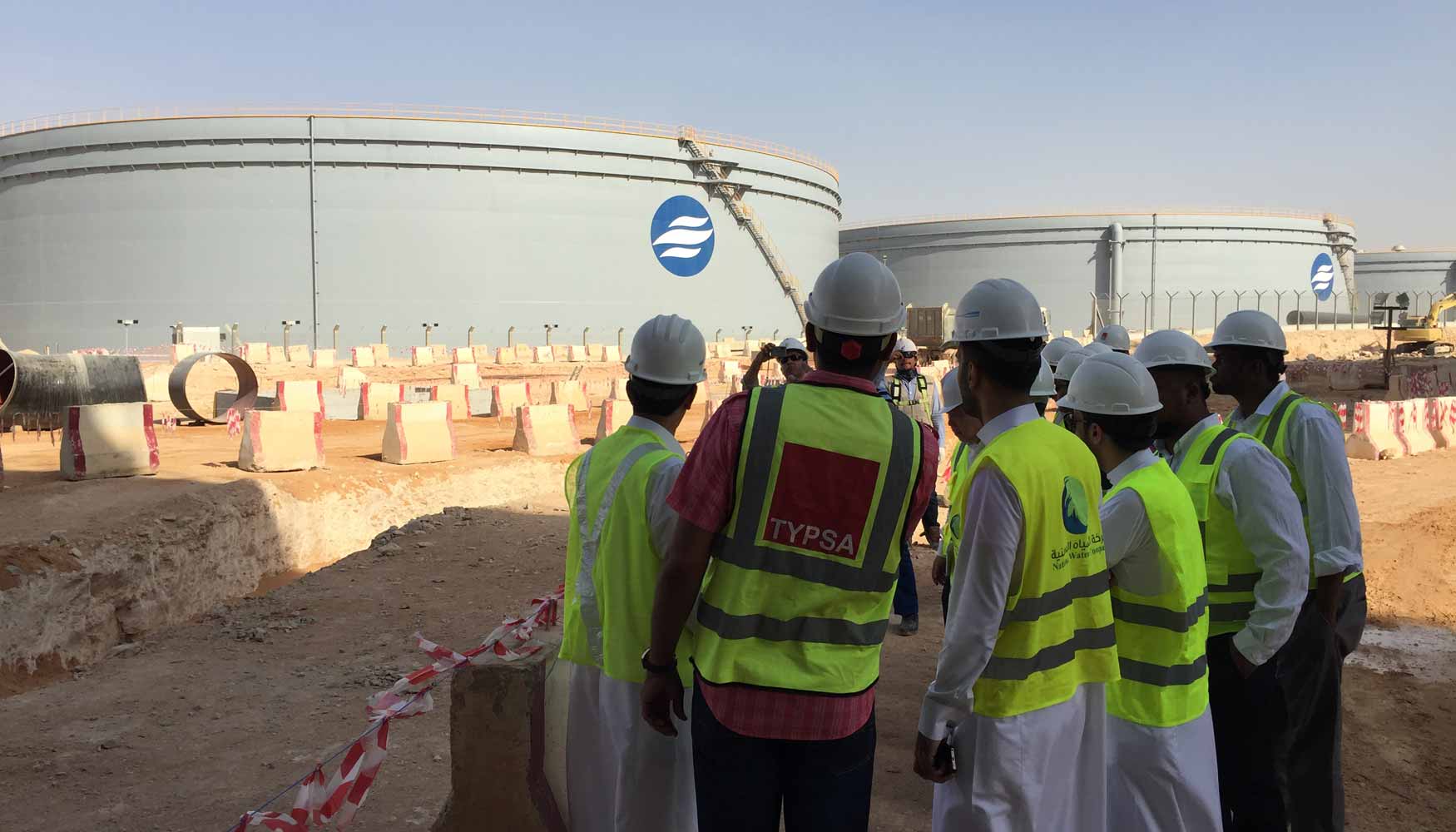 Obras de construccin de la nueva planta desaladora y fotovoltaica de la ciudad de Al-Khafji, en Arabia Saud