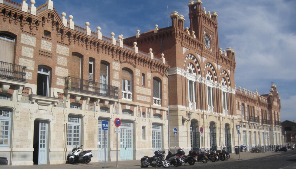 Fachada de la estacin de Aranjuez