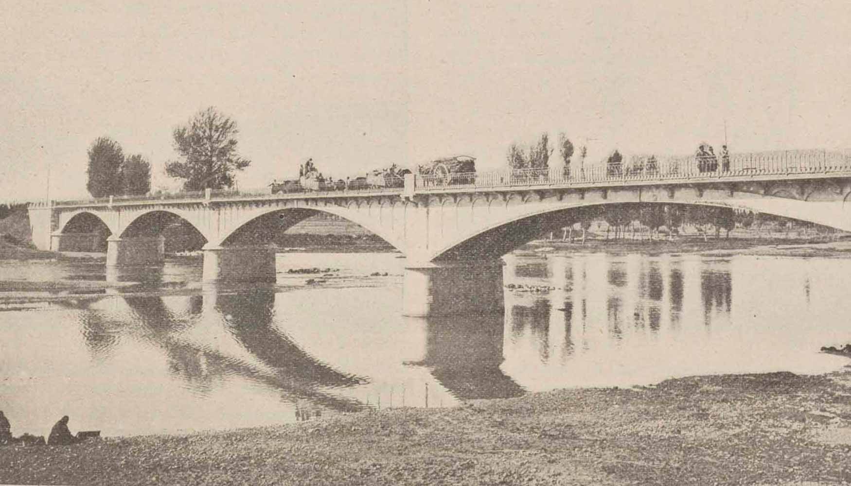 Puente de Ribera (1910) en Valencia de Don Juan (Len). Fuente: http://www.mirame.chduero.es/PHD/Hidro.php?id=196