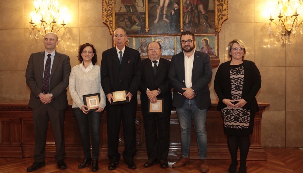 Los premios Floc de Lana 2017 se han otorgado a Fieltros y Tejidos SA, Benet Armengol y Obradors y a Castellers de Sabadell...