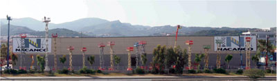 Vista frontal de las instalaciones de Nacanco con su parque de alquiler de maquinaria