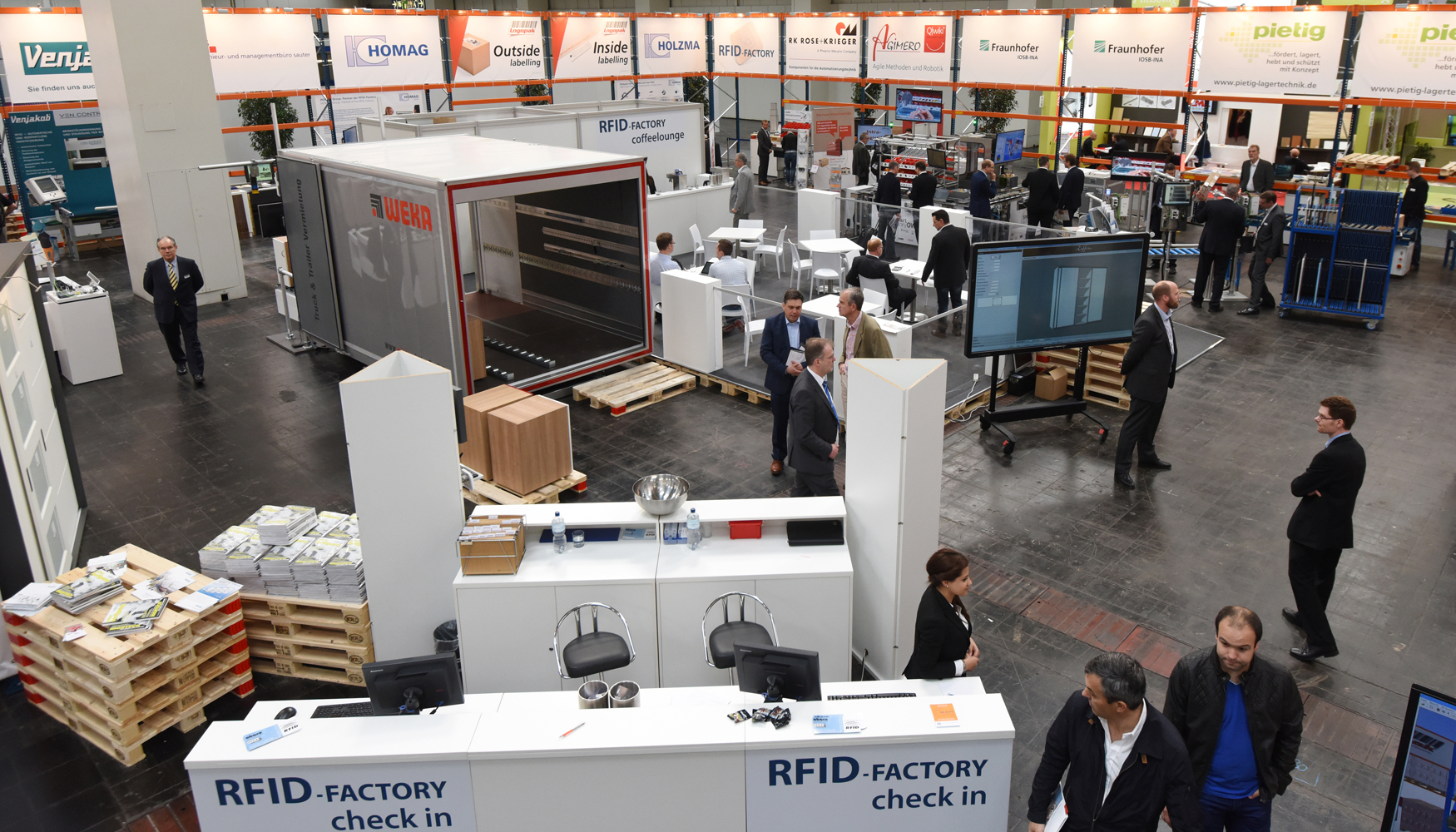 RFID-Factory se distribuye en una superficie total de 600 metros cuadrados del Pabelln 11