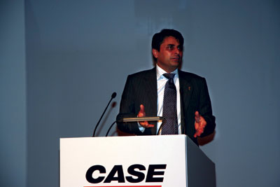 Faiz Ahmad, vicepresidente de Case, durante su intervencin
