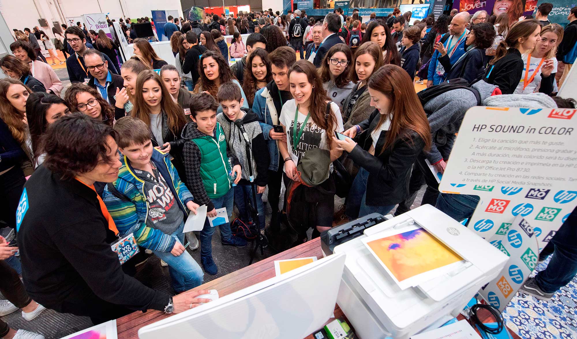 HP ayuda a los centros educativos a transformar la formacin tradicional en un aprendizaje digital