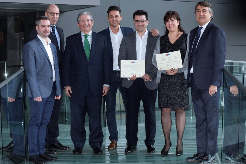 El presidente de CLH, Jos Luis Lpez de Silanes, y el viceconsejero de Economa y Competitividad de Castilla y Len, Carlos Martn Tobalina...