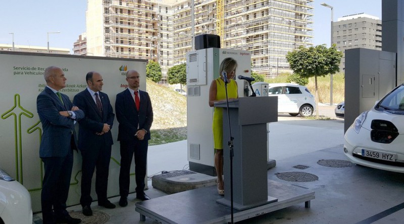 La estacin de servicio Aralar es una empresa de carcter familiar dedicada desde 1964 a la distribucin minorista de carburantes...