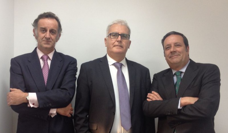 De izquierda a derecha, Jos Mara Prez-Prat, Antonio Prez y Jos Antonio Berenguer, socios fundadores de Fuel Marketing Consulting (FMC)...