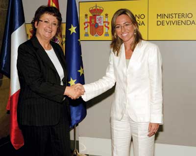 Carme Chacn es va reunir amb la seva homologaci francesa, Christine Boutin