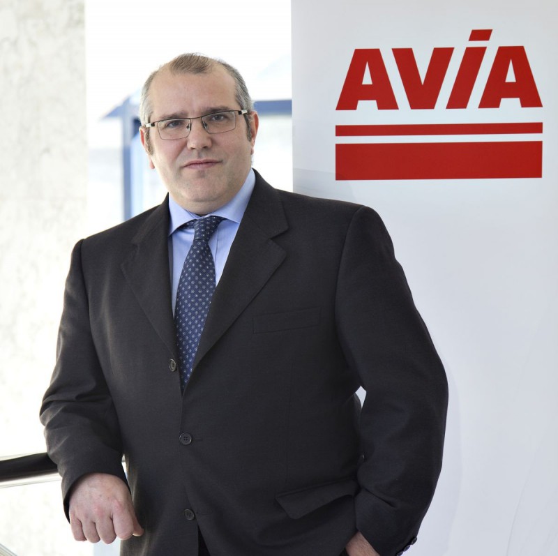 El nuevo presidente de Avia ha formado parte del Consejo de Administracin de Esergui desde 1990, primero como secretario del mismo y...