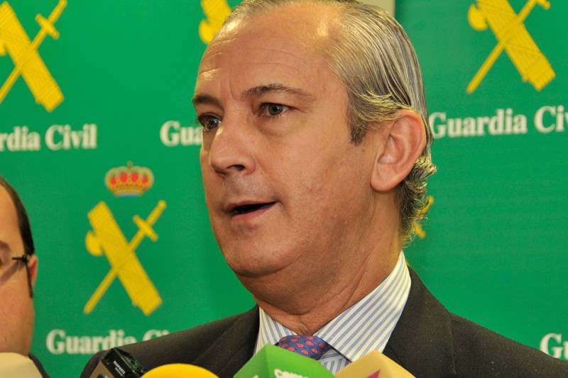 Arsenio Fernndez de Mesa es el director general de la Guardia Civil