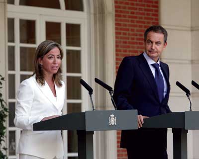 Carme Chacn and Jos Luis Rodrguez Zapatero appeared in front of the media to explain the promotion Plan to rent