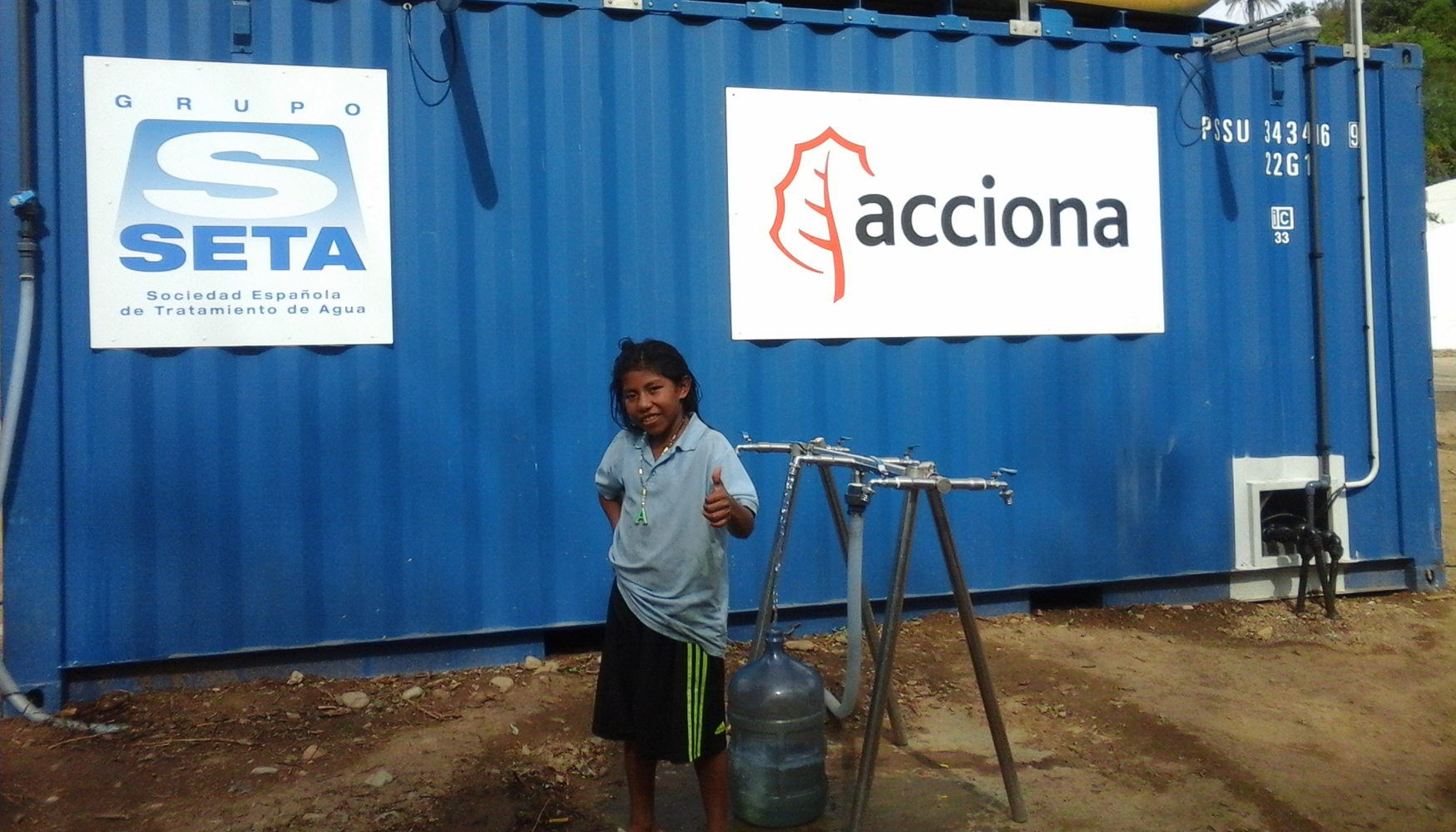 Potabilizadora que garantizar el suministro de agua potable a la comunidad Wiwa de Seyamake en el municipio de Dibulla (Colombia)...