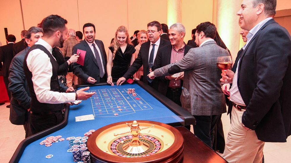 Los asistentes se divierten en el Casino Dahua