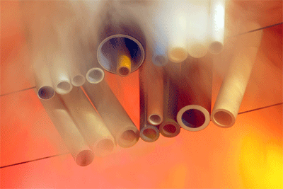 Diversos tipos de tubos para agua caliente