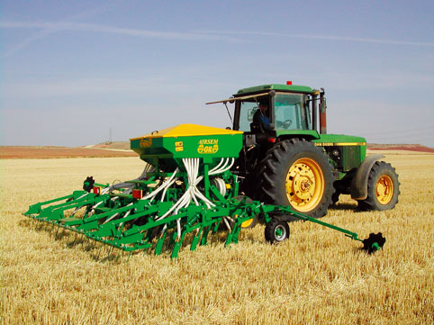 The range of direct seeding of grating Gil allows three planting systems (direct, at least laboreo and conventional)