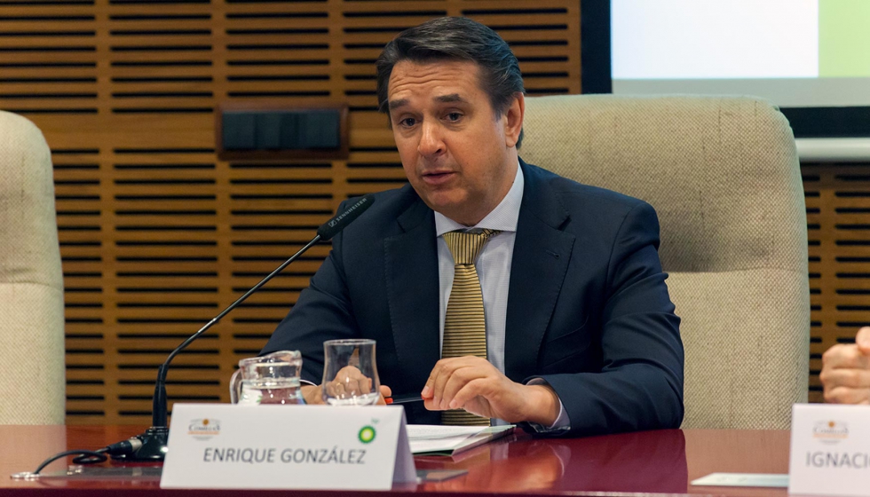 Enrique Gonzlez, director de Comunicacin y Relaciones Institucionales de BP tambin estuvo presente en la presentacin del informe...
