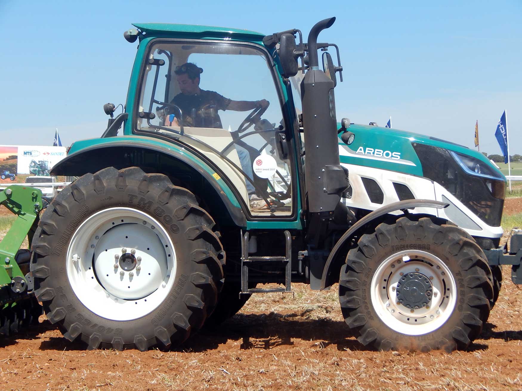 La Serie 5000 de Arbos realiz su puesta de largo en el mercado espaol durante la pasada edicin de Demoagro