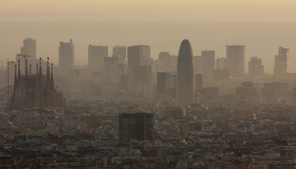 La contaminacin del aire de Barcelona y de Madrid supera los lmites fijados por la Unin Europea...