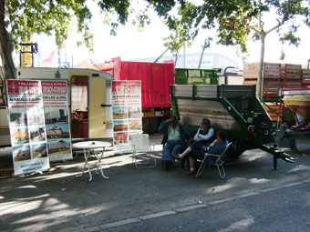 Workshops Uriach-Gombau participated in Fira de Sant Miquel with several models of chokes trailers of manure